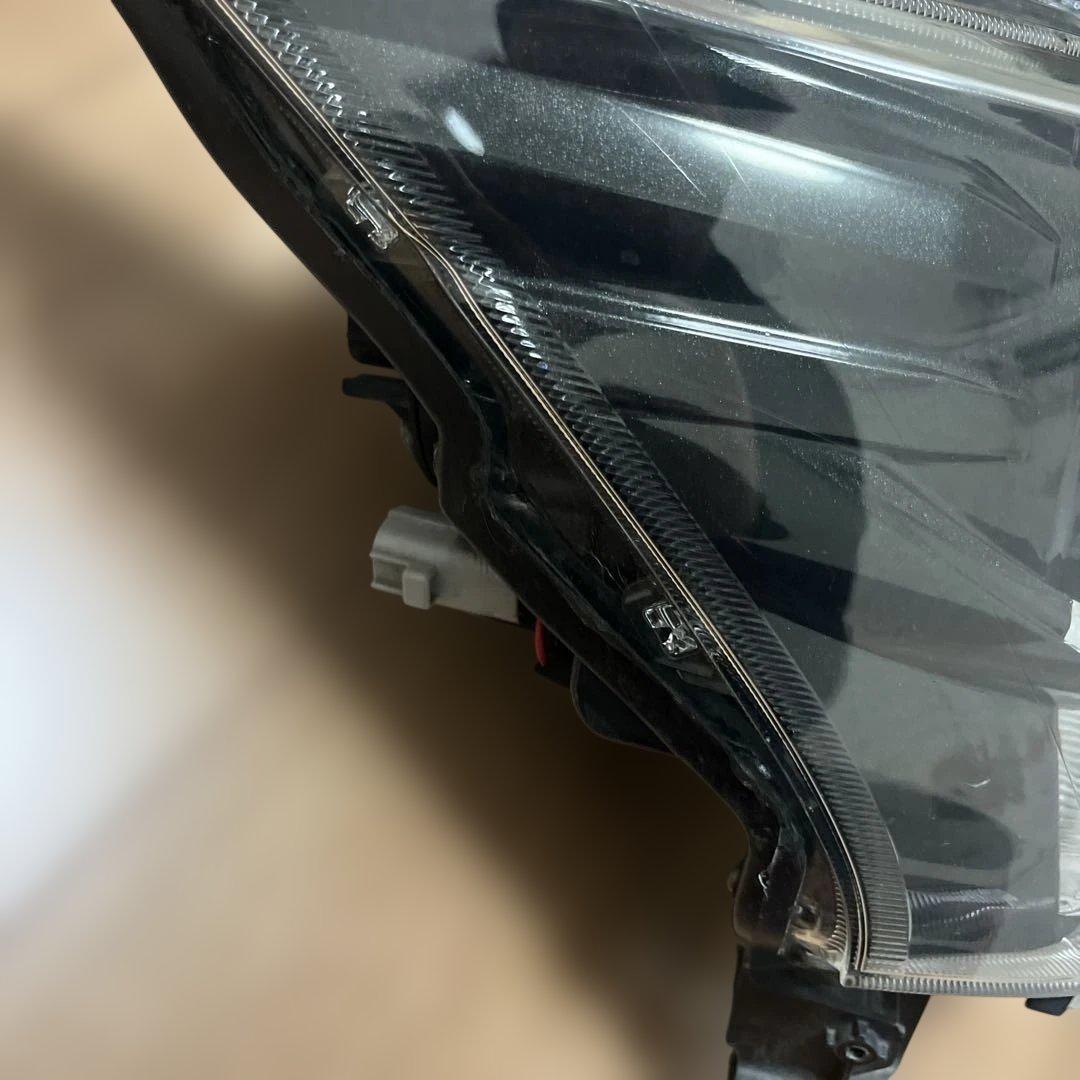 DAIHATSUムーヴ！LA100s インナーブラック加工ヘッドライト ！