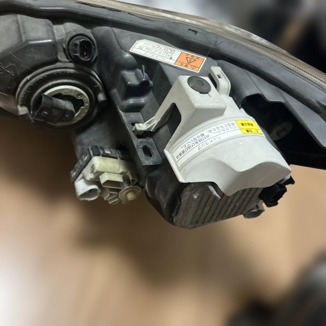 DAIHATSUムーヴ！LA100s インナーブラック加工ヘッドライト ！