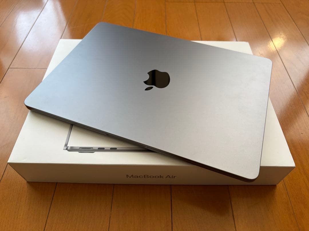 Apple MacBook Air M2 スペースグレイ