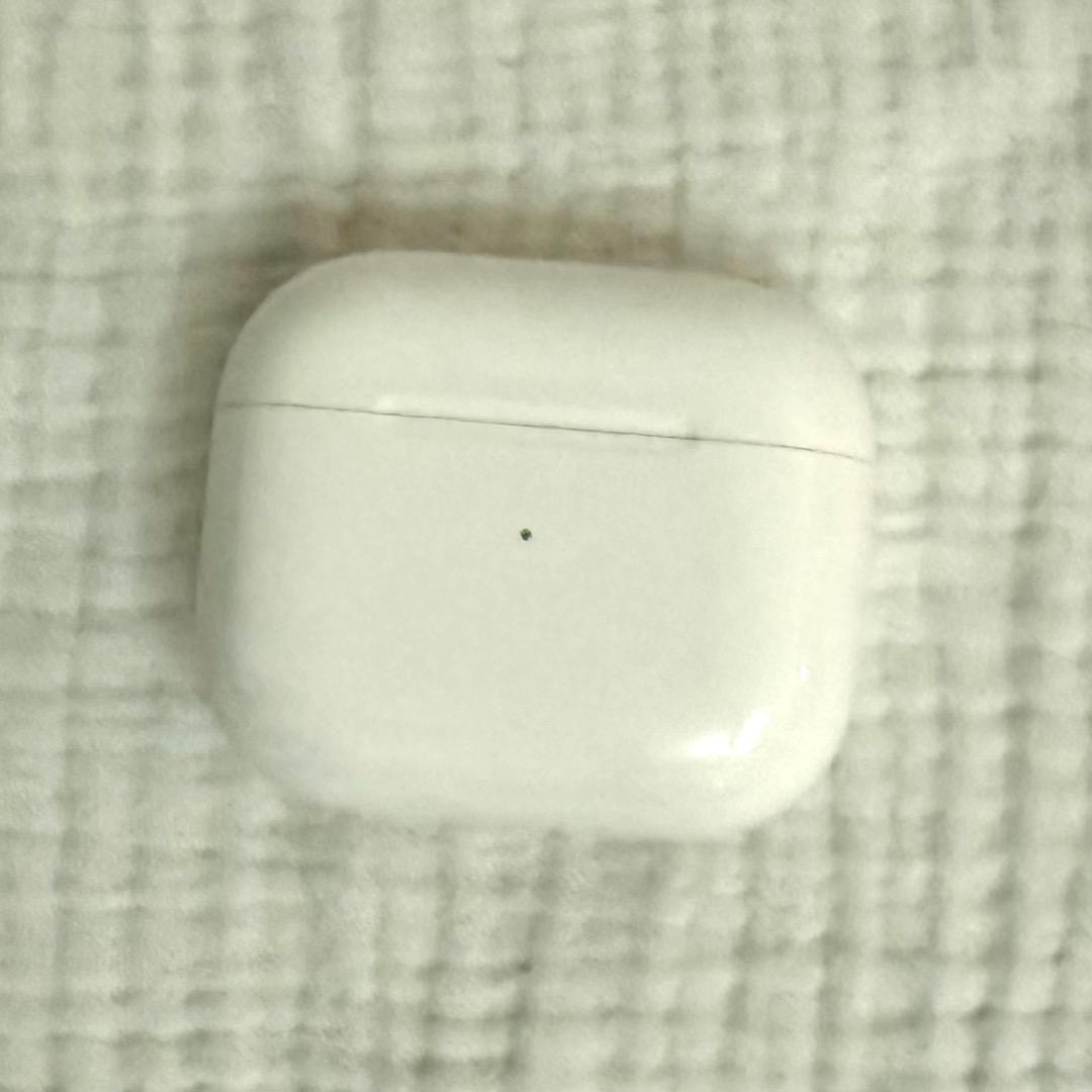 AirPods 3 (本体＋Lightning充電ケース)