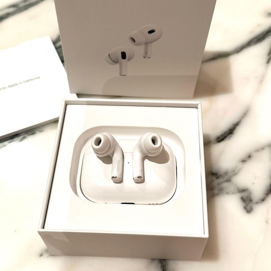 美品　Apple AIRPODS 第２世代