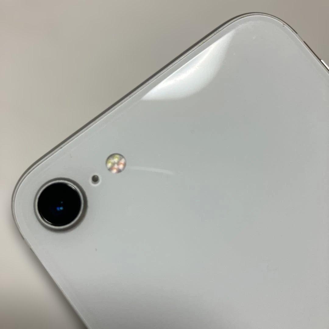 iPhone SE2 128GB ホワイト Apple純正バッテリー交換済