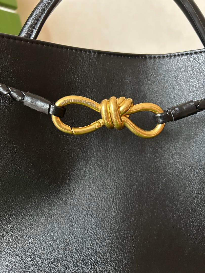 ボッテガヴェネタ　黒　ショルダーバッグ　ノベルティ