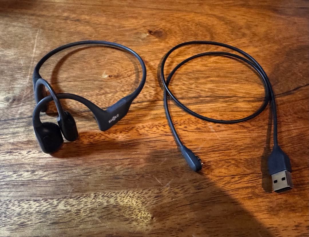 SHOKZ OPENRUN PRO 骨伝導ヘッドフォン