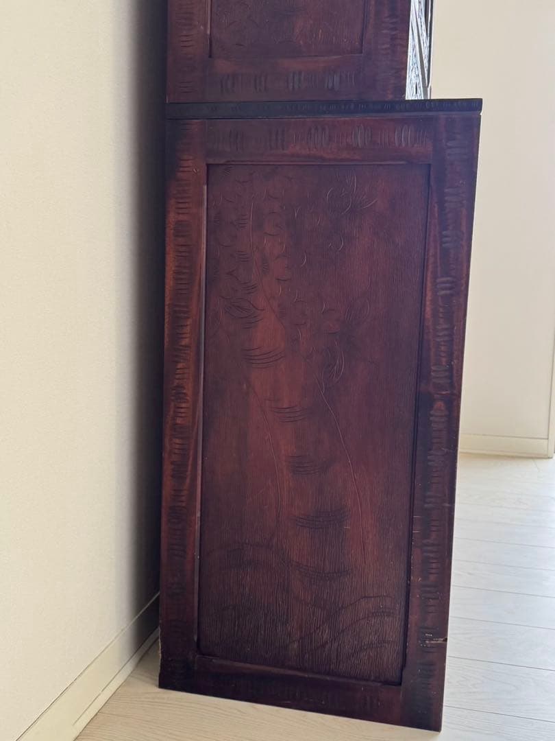 Icchodo 軽井沢彫 桜 彫刻 時代 カップボード （下の戸棚のみ）