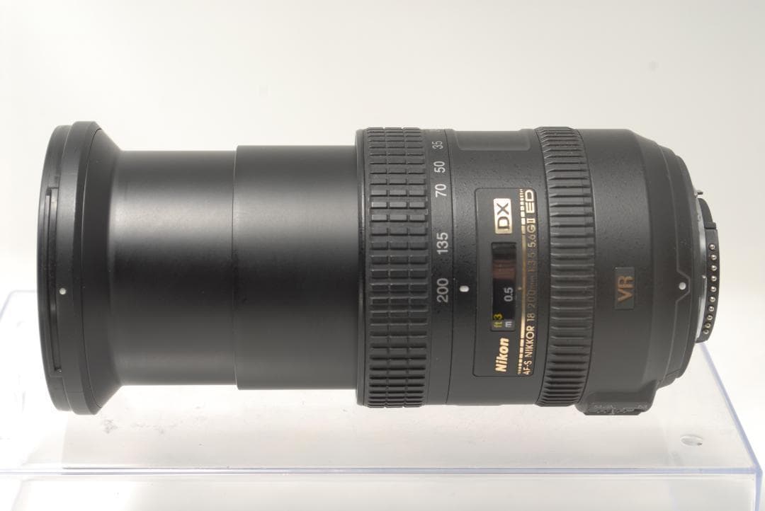 ☘️手ブレ補正✨遠近撮影✨高性能レンズ☘️Nikon AF-S 18-200