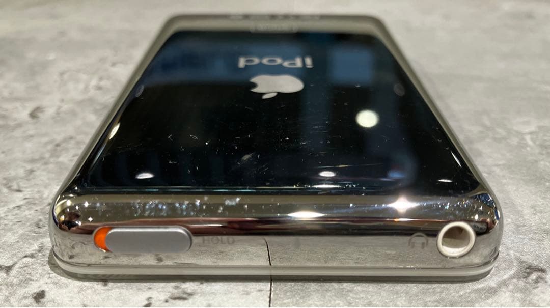 【平成レトロ】iPod Classic ホワイト 30GB USBケーブル付き