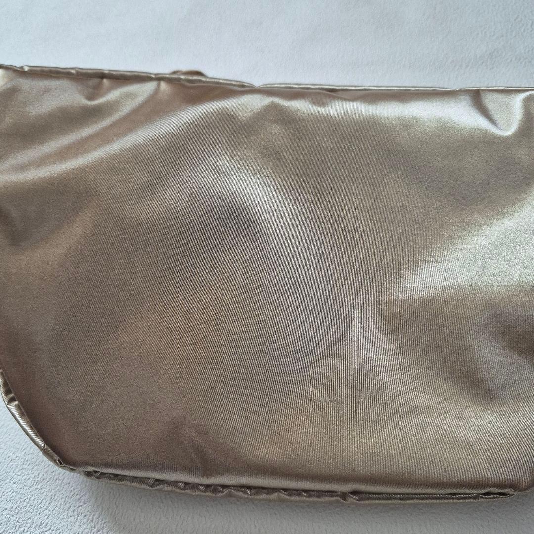 未使用級✨LeSportsac×HARIBO コラボ ゴールドボディバッグ