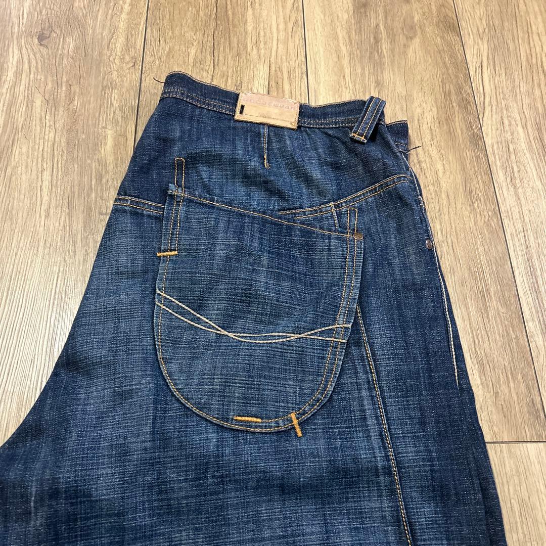 メルオジ ROCA WEAR