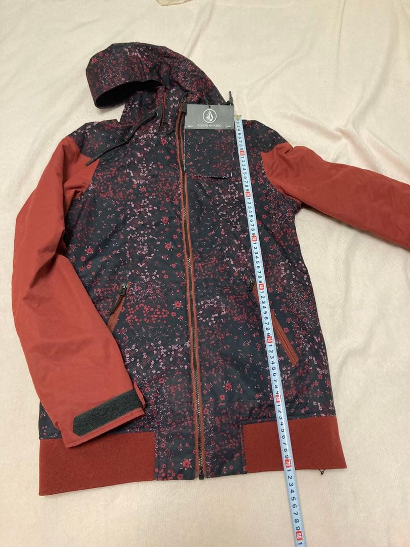 VOLCOM レディーススノーボードウェア　Mサイズ