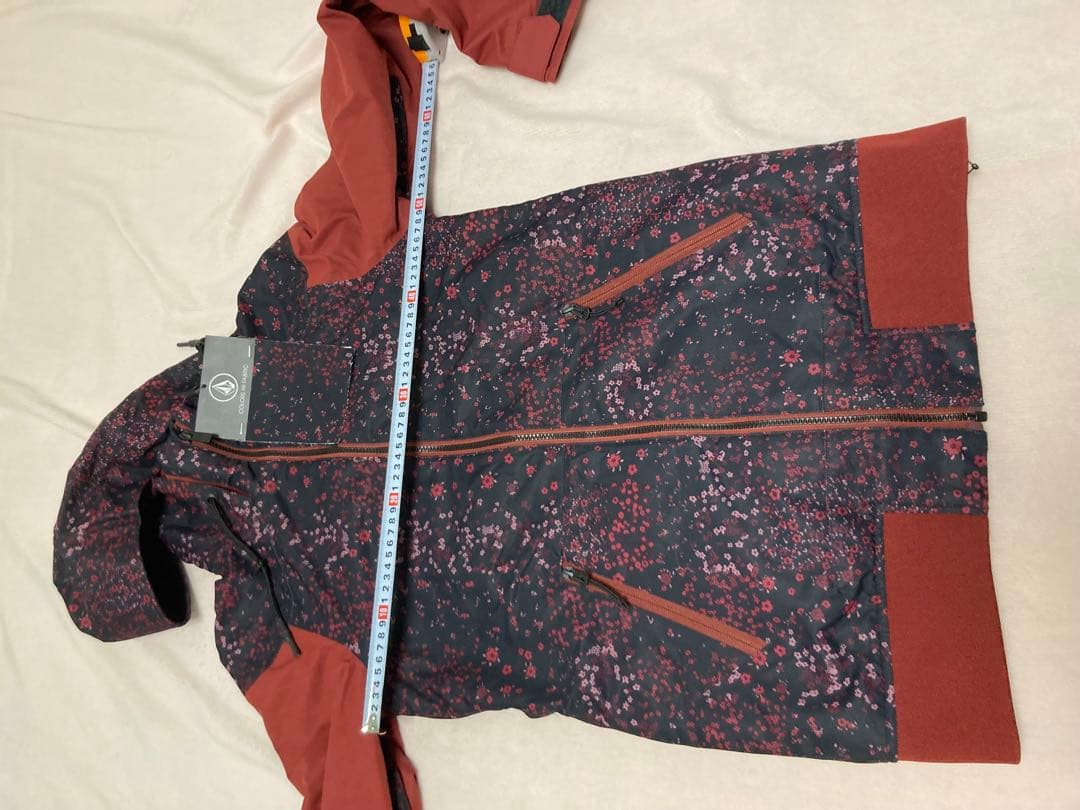 VOLCOM レディーススノーボードウェア　Mサイズ