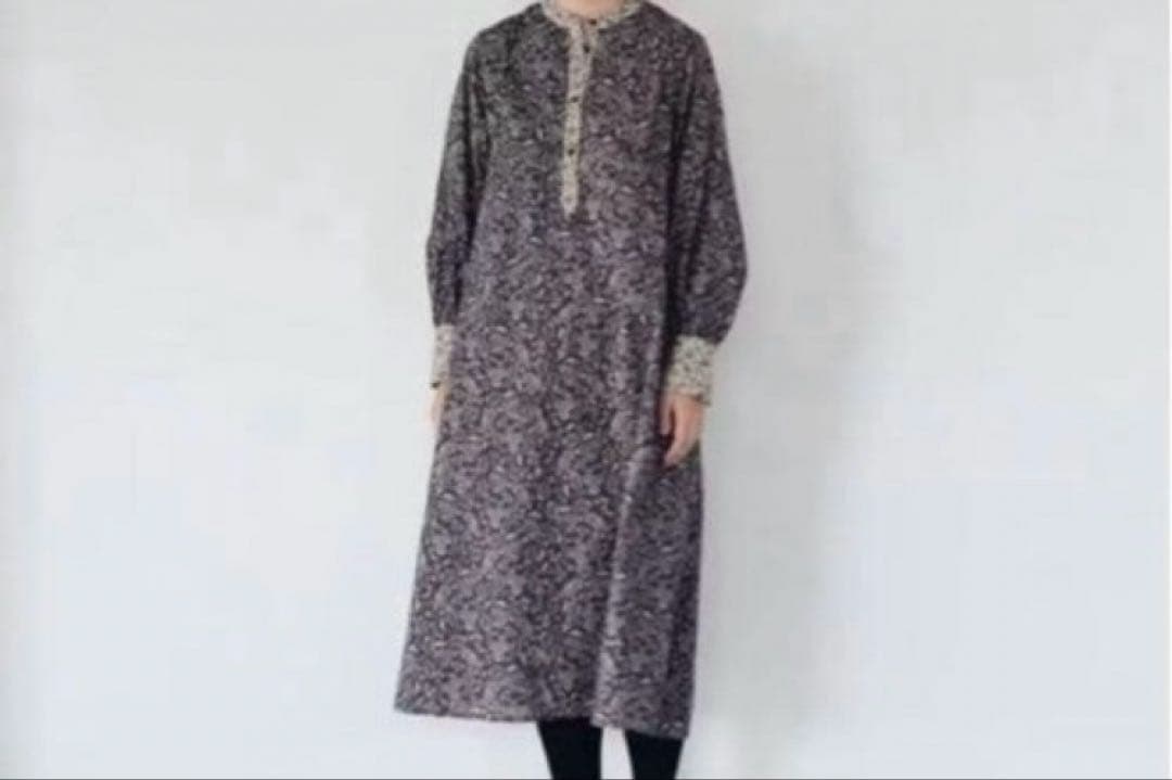 美品✨北欧暮らしの道具店「暮らしにときめき」大人のための柄ワンピース