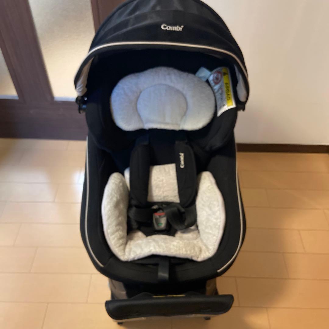 クルムーヴ　スマートISOFIX シリーズ　Combi チャイルドシート
