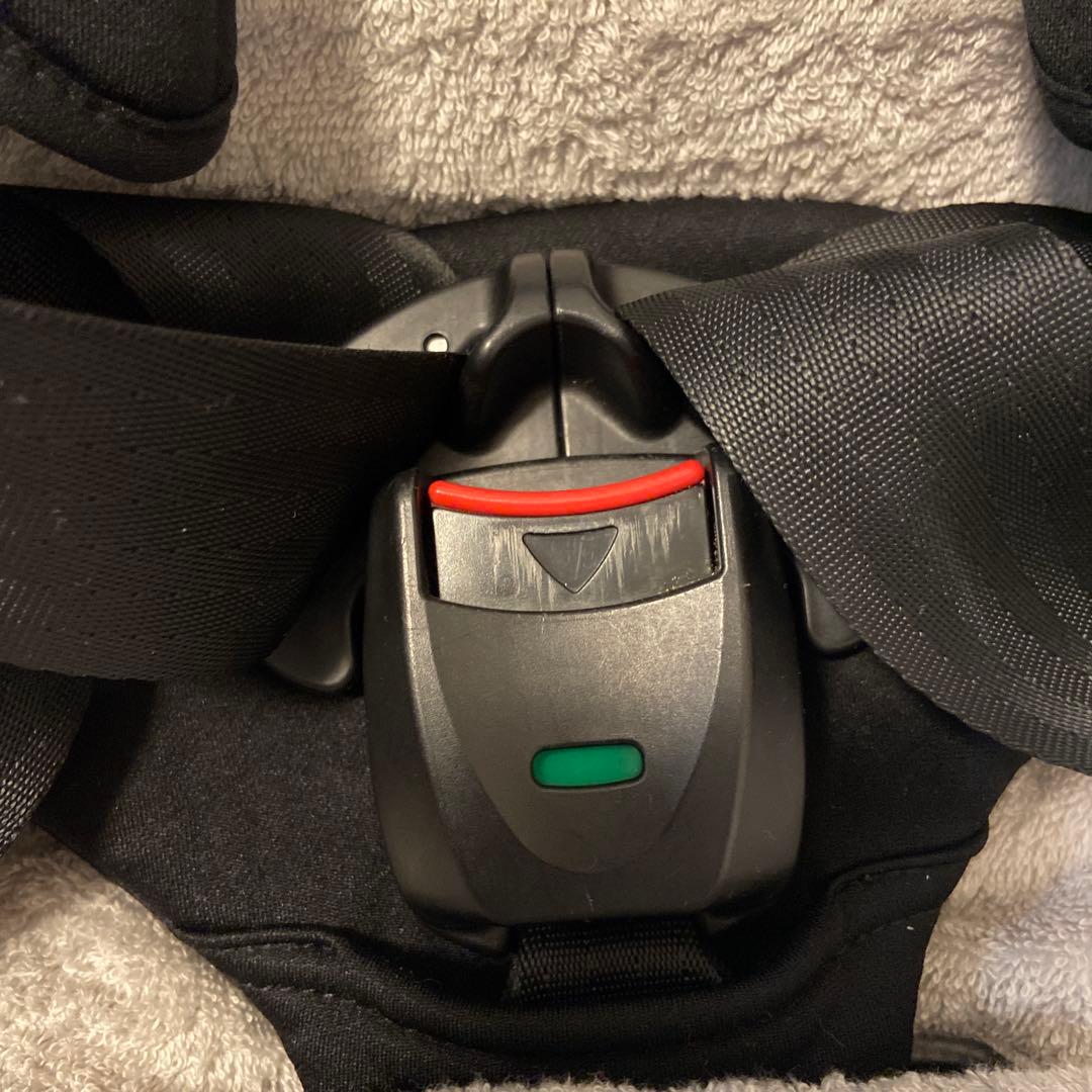 クルムーヴ　スマートISOFIX シリーズ　Combi チャイルドシート