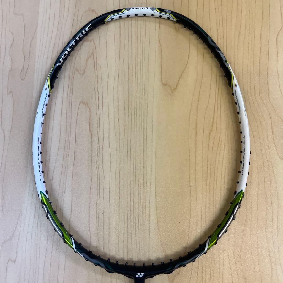 YONEX VOLTRIC Z-FORCEバドミントンラケット2本セット3UG5