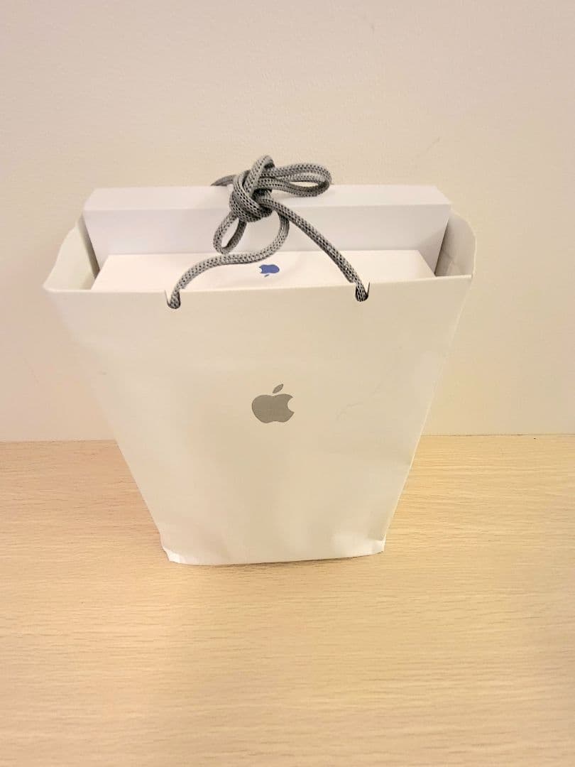 【美品】ipad11thA16(キーボードケース、フィルム、アップルペン　付)