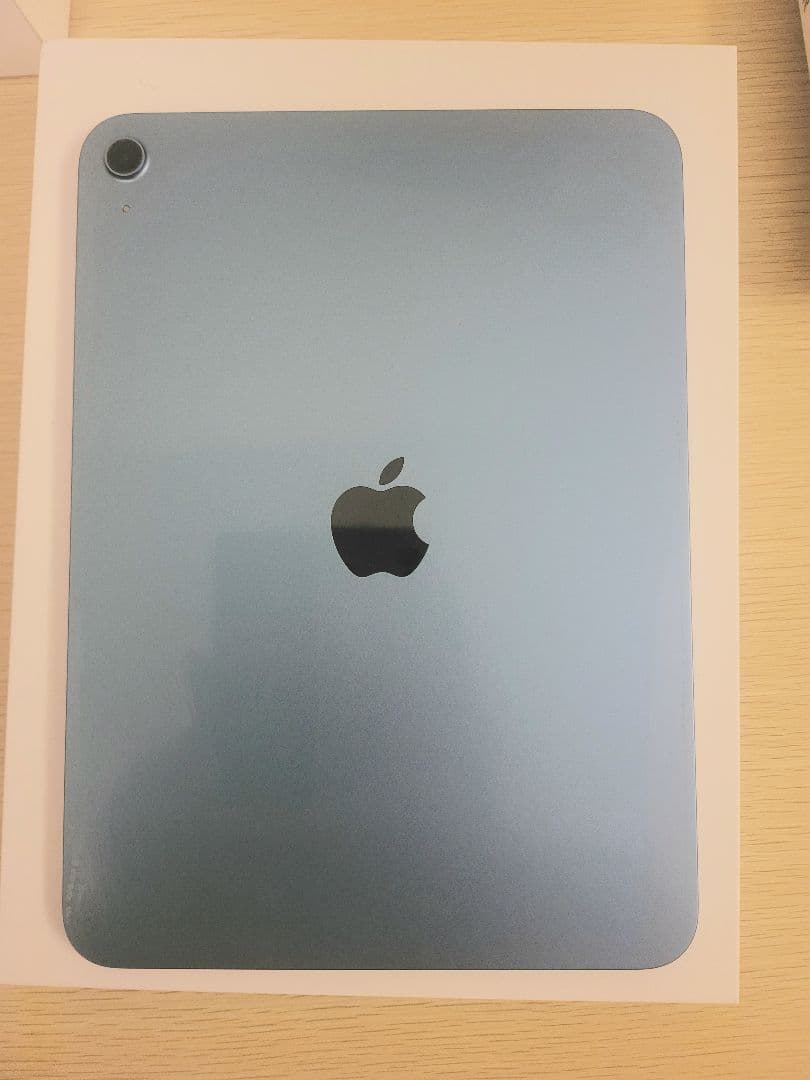 【美品】ipad11thA16(キーボードケース、フィルム、アップルペン　付)