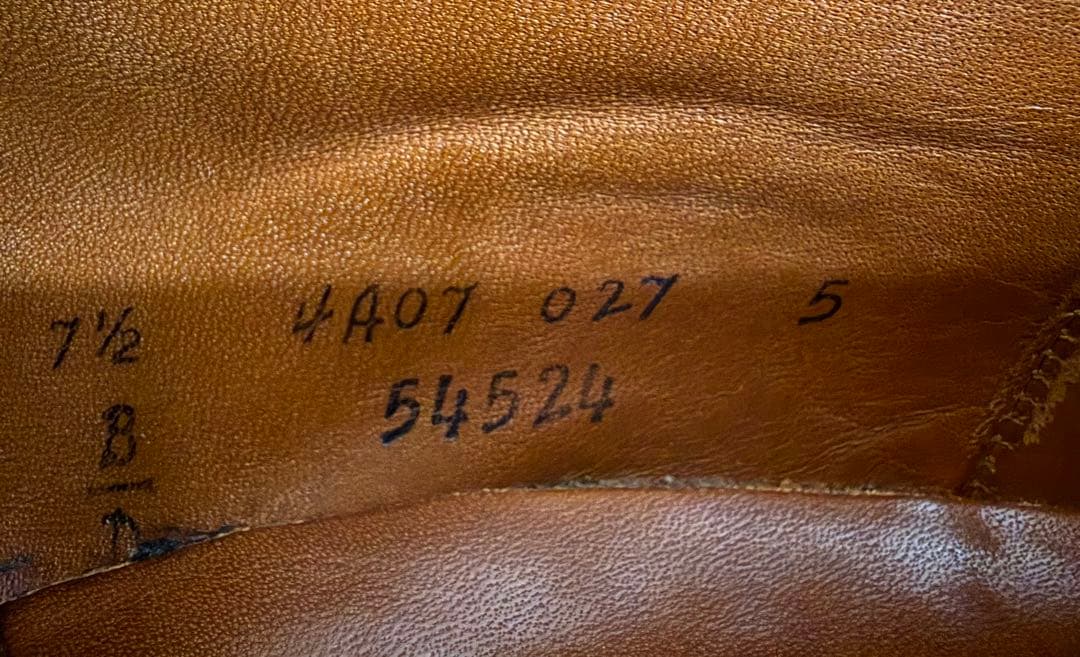 ALDEN×TOMORROWLAND スエードVチップドレスシューズ　オールデン