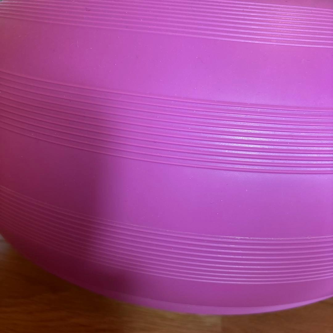 【ボーネルンド】ボブルス ドーナッツ　ピンク　知育玩具　遊具　バランスボール