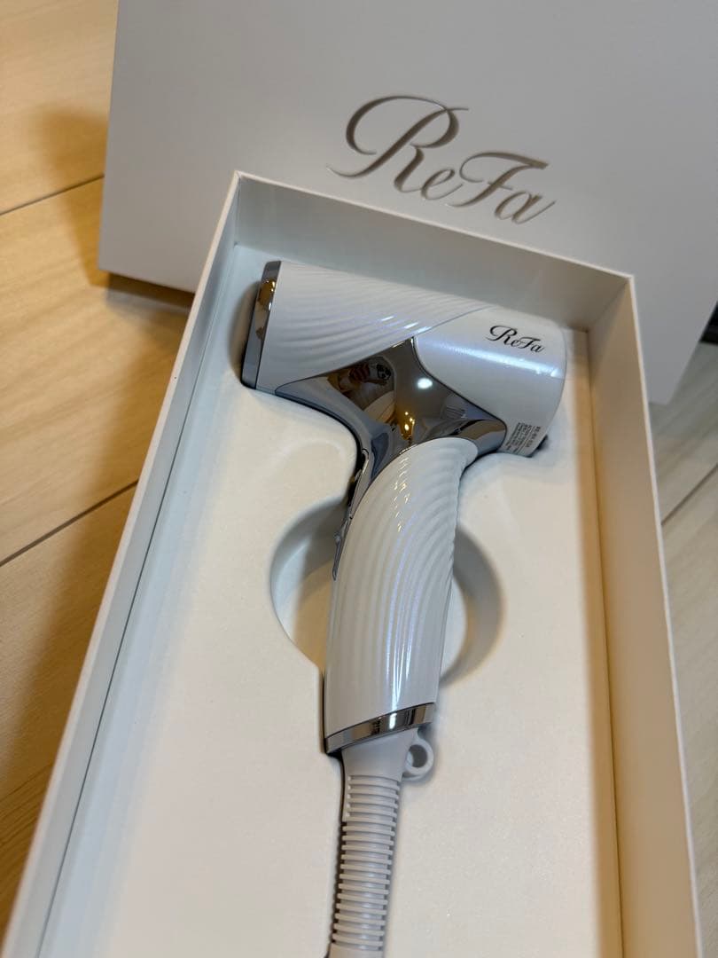 【最新モデルサロン直送】ReFa ミニドライヤーホワイト