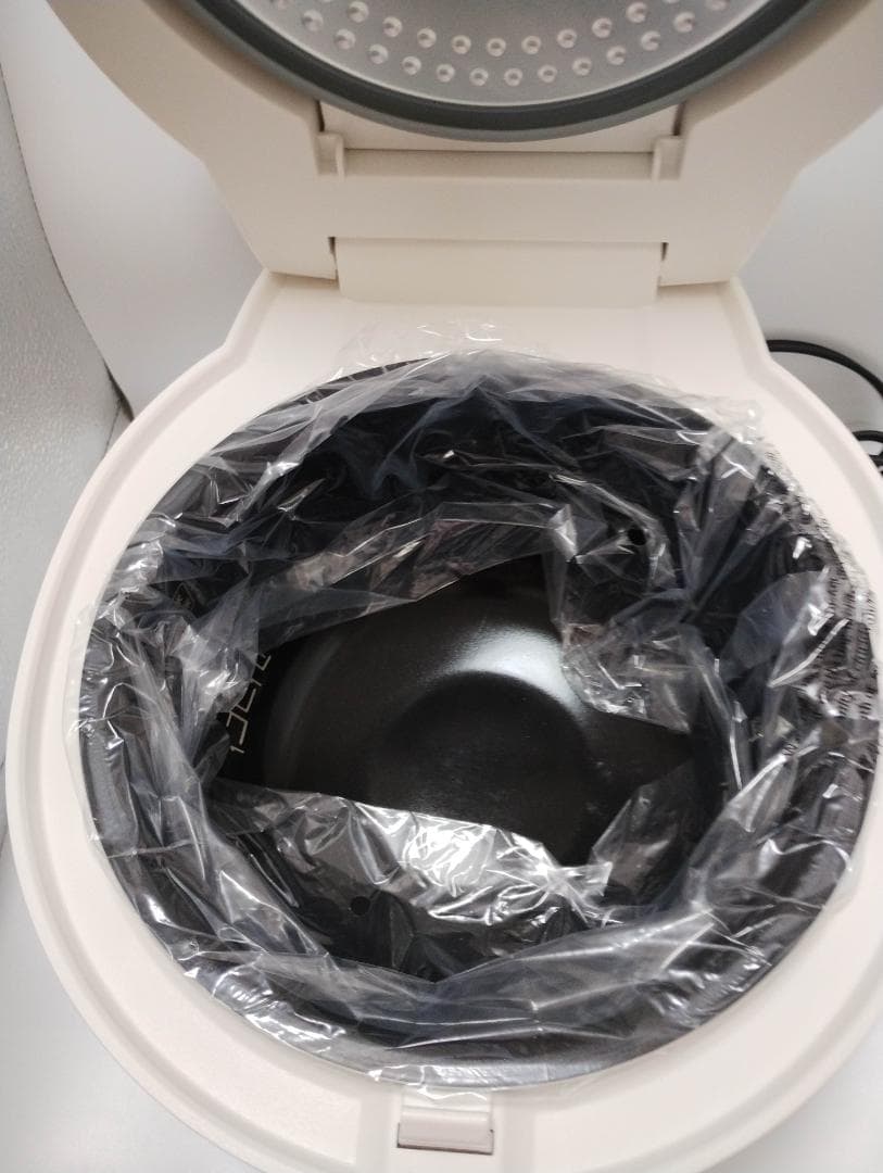 アイリスオーヤマ 炊飯器 5.5合 IH式 RC-ISA50-W ホワイト