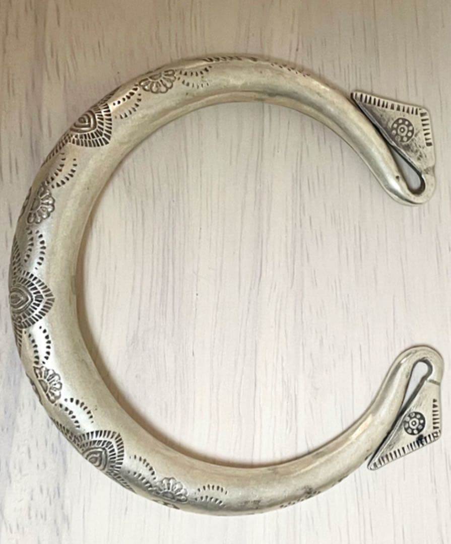 csew カレンシルバー バングル