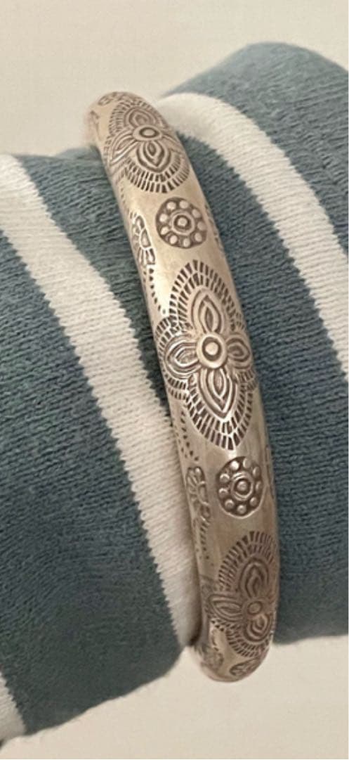 csew カレンシルバー バングル