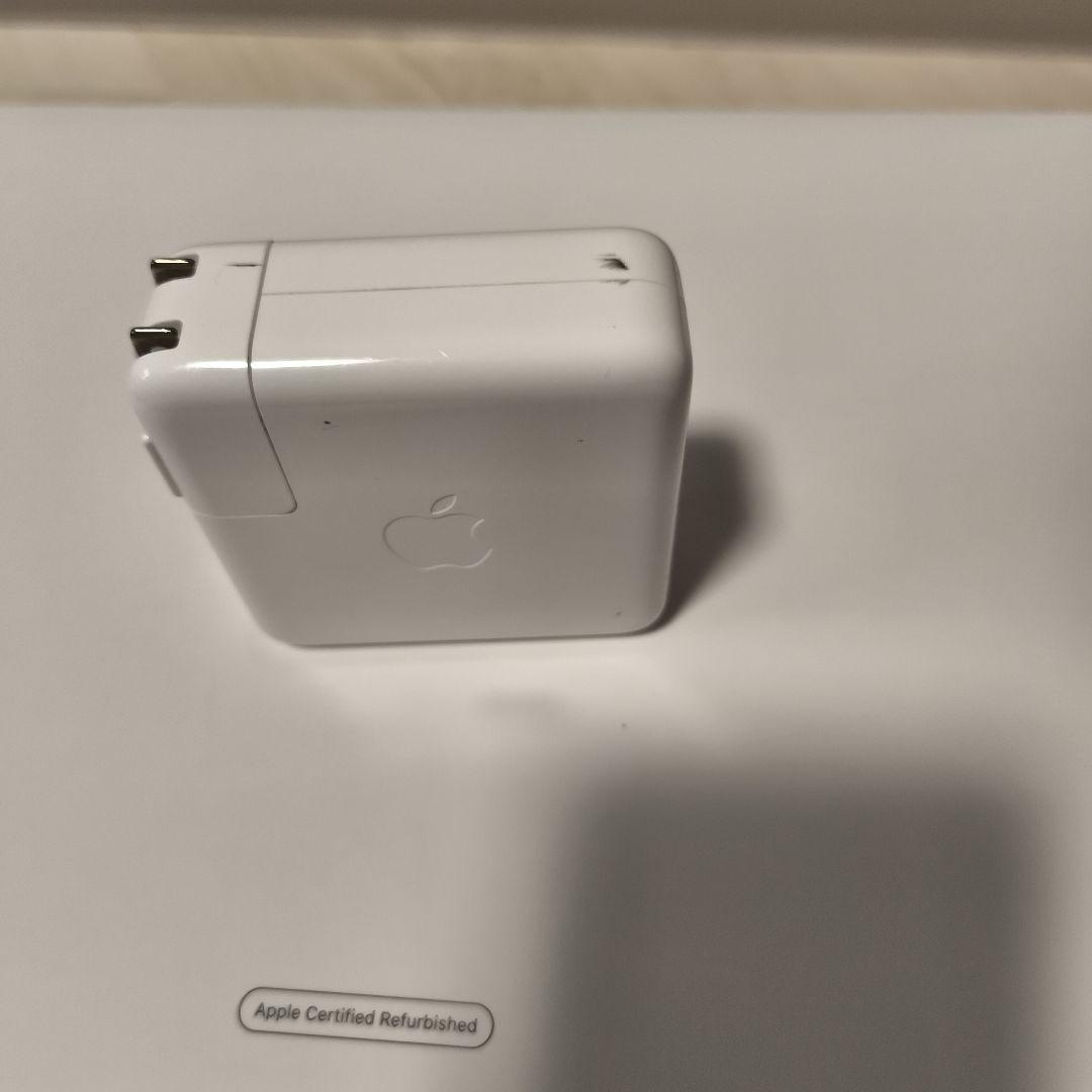 Macbook pro M1 16GB 14インチ 512GB 96%