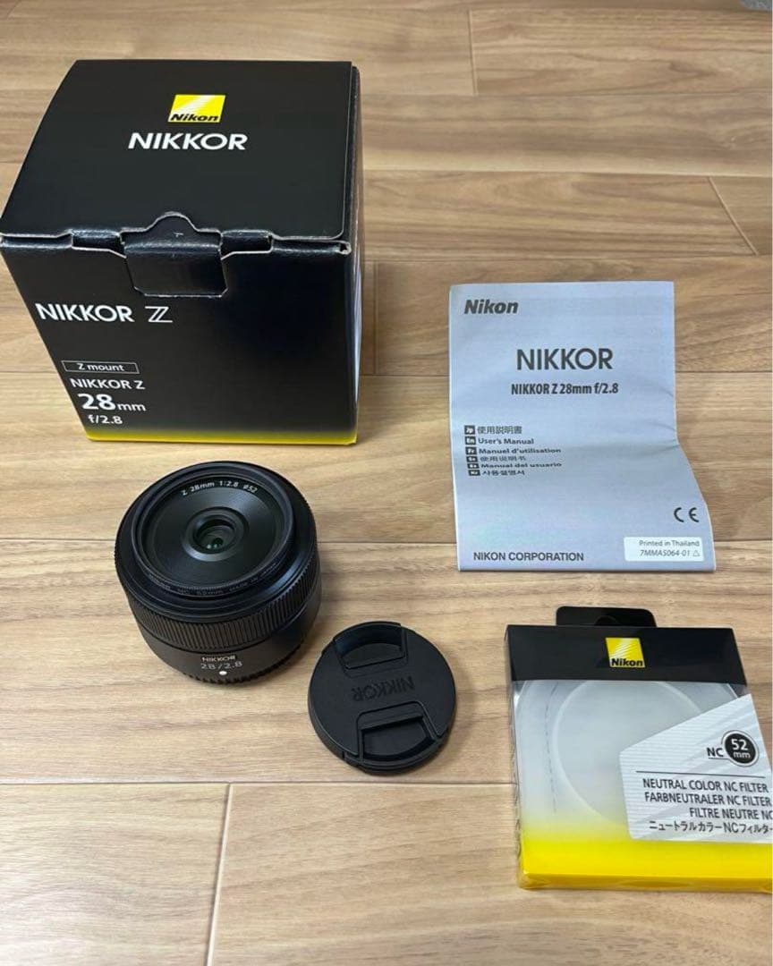 NIKKOR 28/2.8 単焦点レンズ 52mm