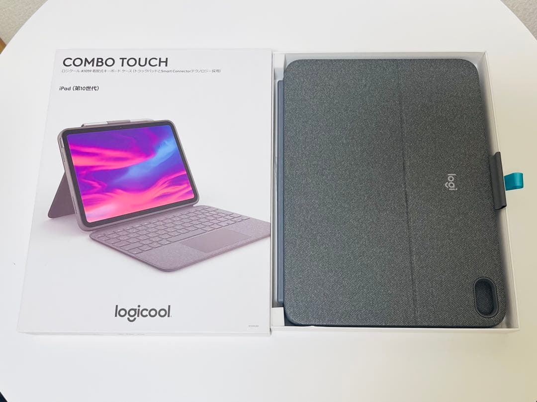 美品　ロジクール Combo Touch iPad 第10世代用 カバー