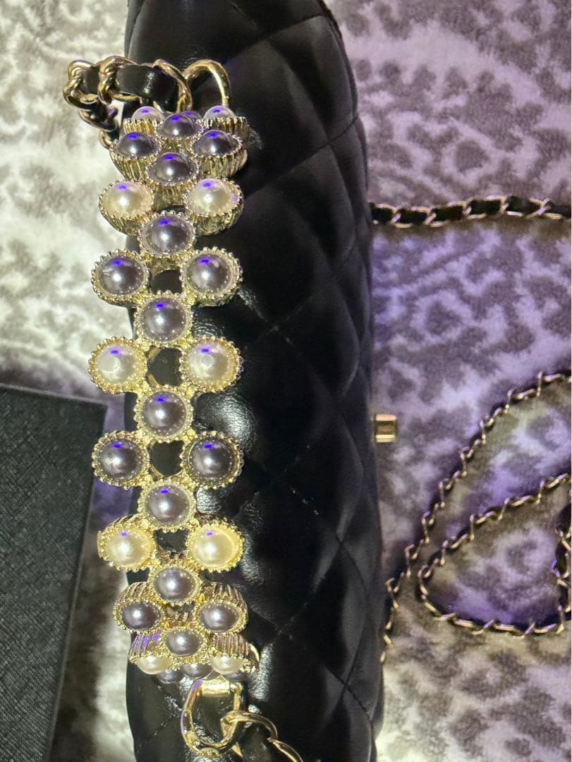 CHANEL MAKEUP ハンドル　パール　キルティング　バッグ　ノベルティ