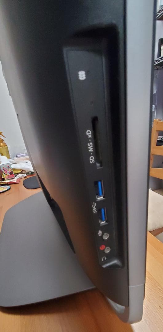 テレビ機能搭載一体型PC ENVY 23 リモコン付　office追加可