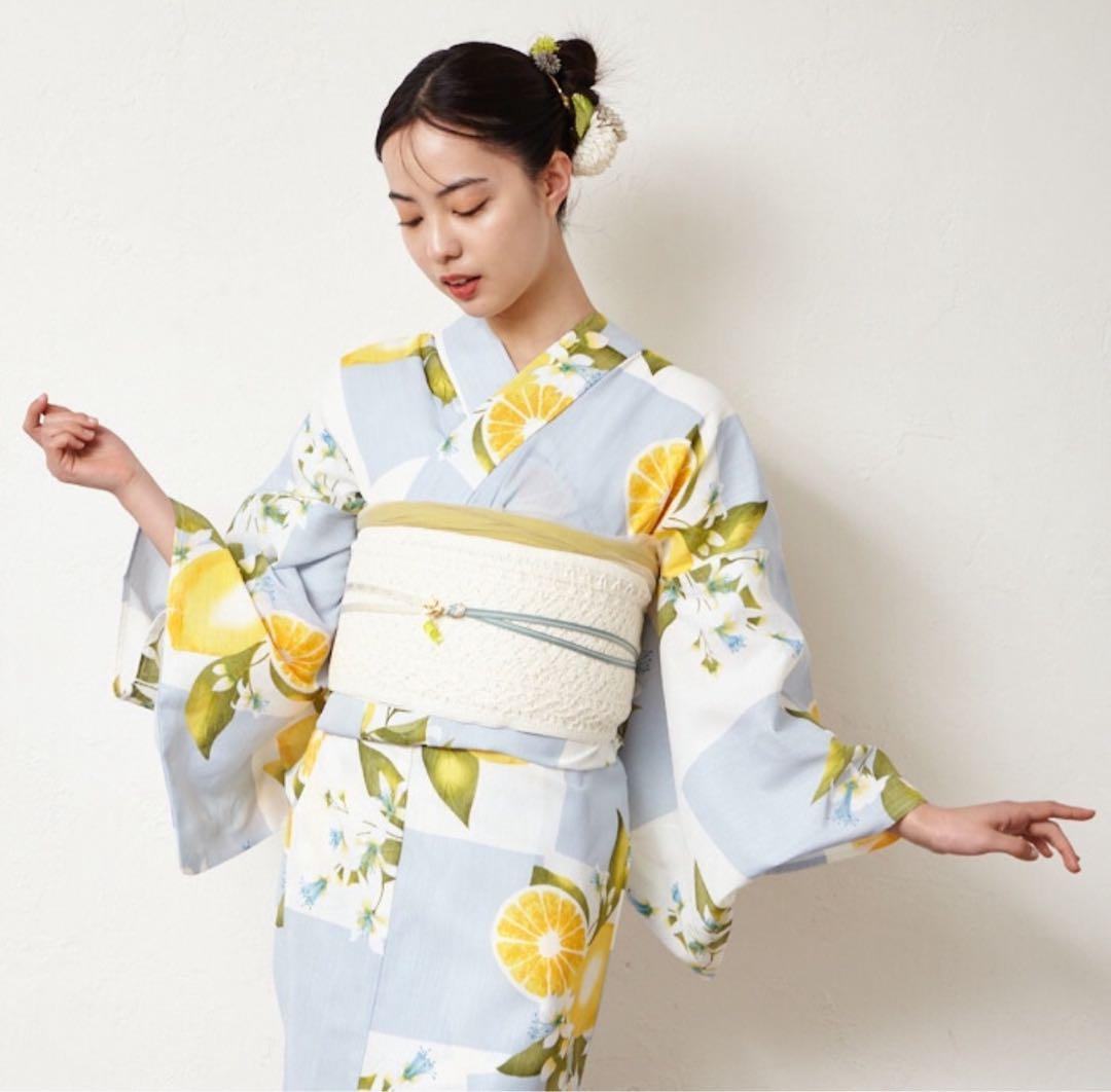 シーズンセール！ふりふ　新品！夏着物　浴衣　レモンと百合が可愛い！！！