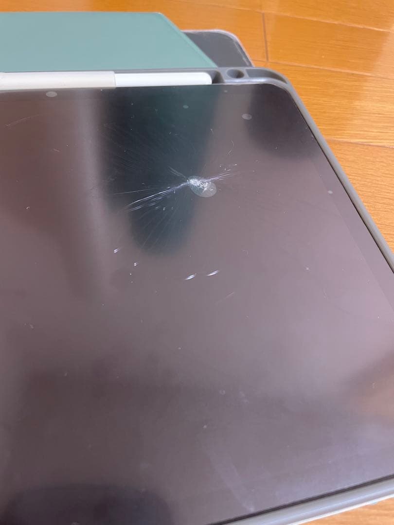 【送料込み】iPad Pro 11インチ 第2世代 256GB ジャンク品