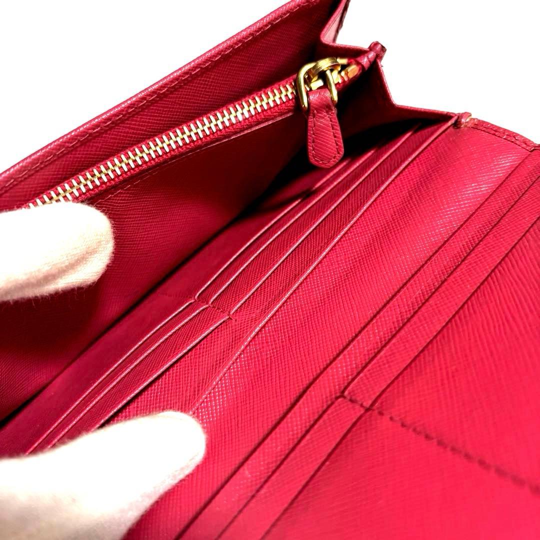 ✨極美品✨PRADA プラダ◆赤レッド◆サフィアーノレザー◆長財布◆ゴールドロゴ