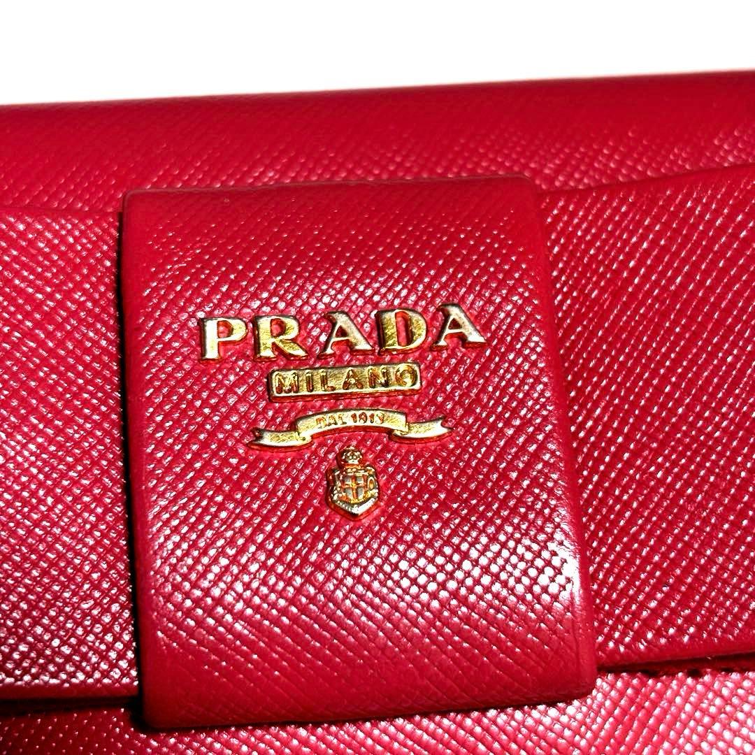✨極美品✨PRADA プラダ◆赤レッド◆サフィアーノレザー◆長財布◆ゴールドロゴ