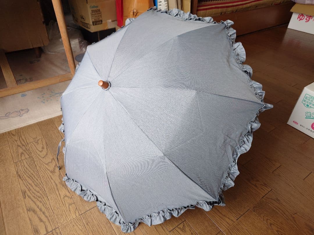 サンバリア100　折りたたみ日傘　２段折フリル　フロスト　グレー