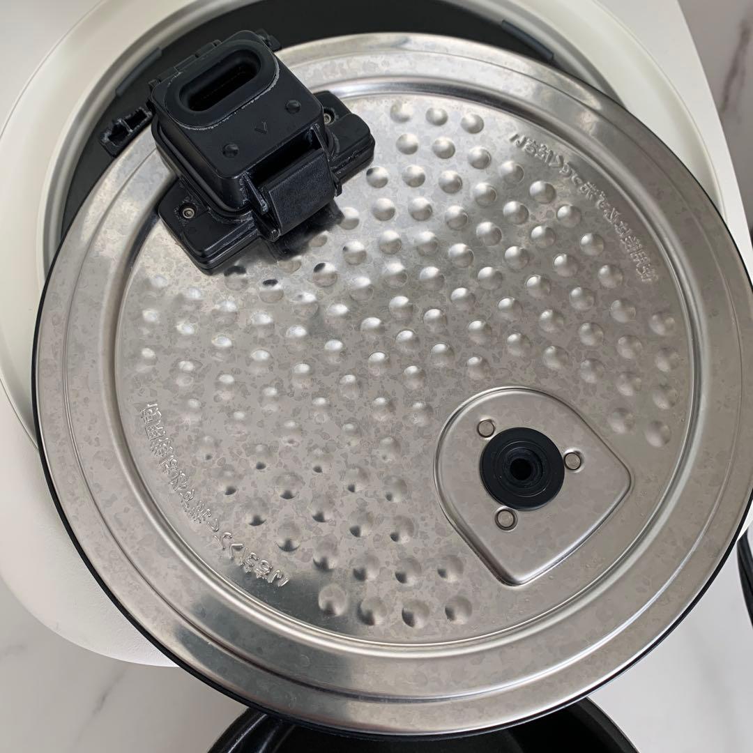 b*n様 BALMUDA バルミューダ　炊飯器 3合