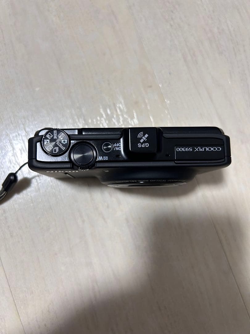 Nikon COOLPIX S9300 18倍ズーム ケース&三脚付き【超美品】