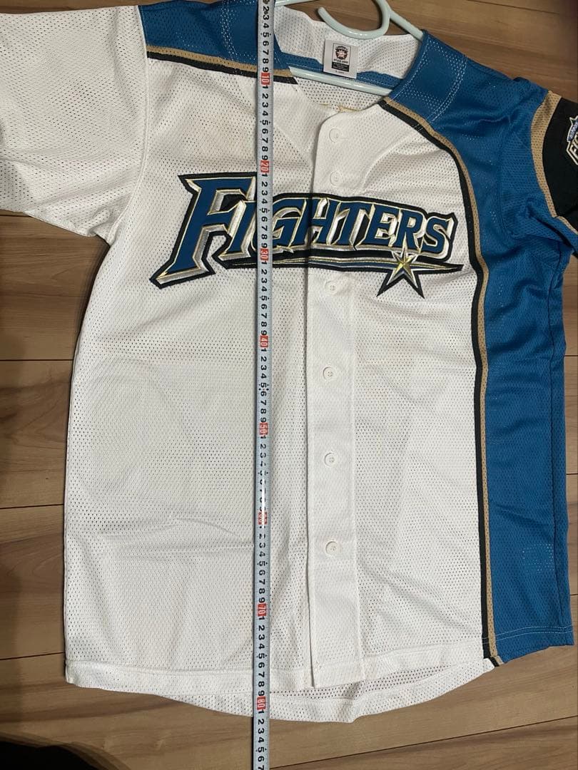 北海道日本ハムファイターズ西川遥輝ユニフォーム　NO7