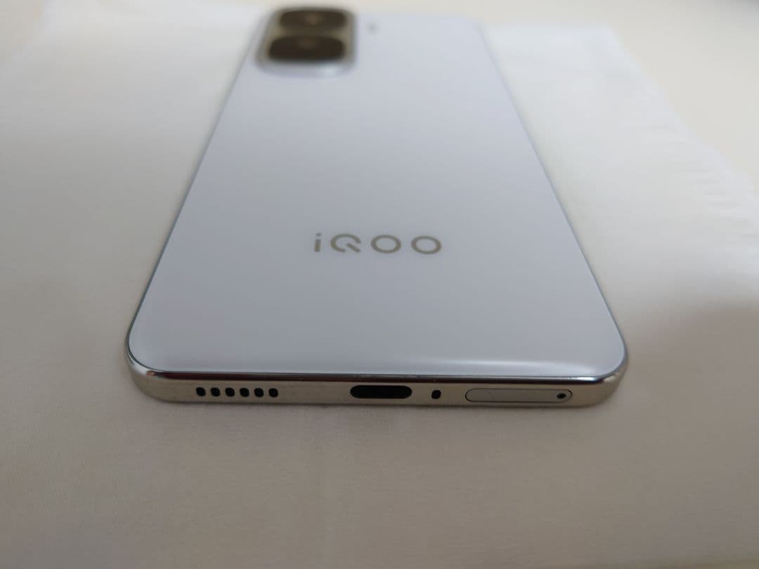 iQOO Neo 10 Pro 本体 6100mAh