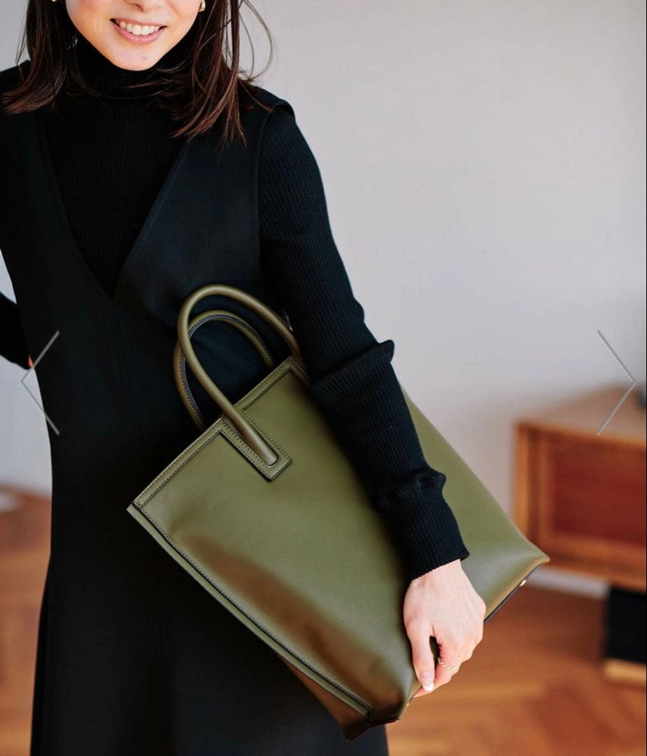 【A4対応】【E'POR】LIMITED MODEL Ree Large