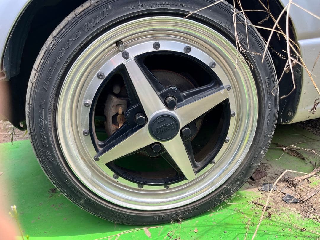 katsuELエクイップ01 15 5.0Jオフセット＋42 PCD100