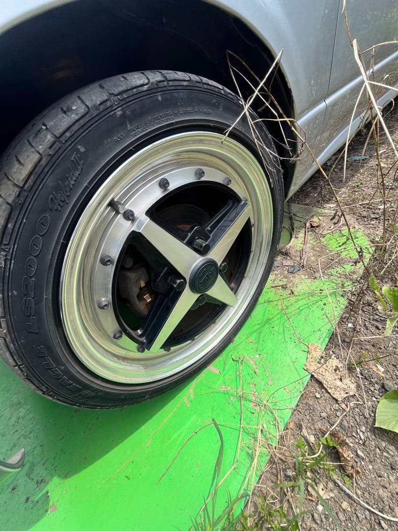 katsuELエクイップ01 15 5.0Jオフセット＋42 PCD100