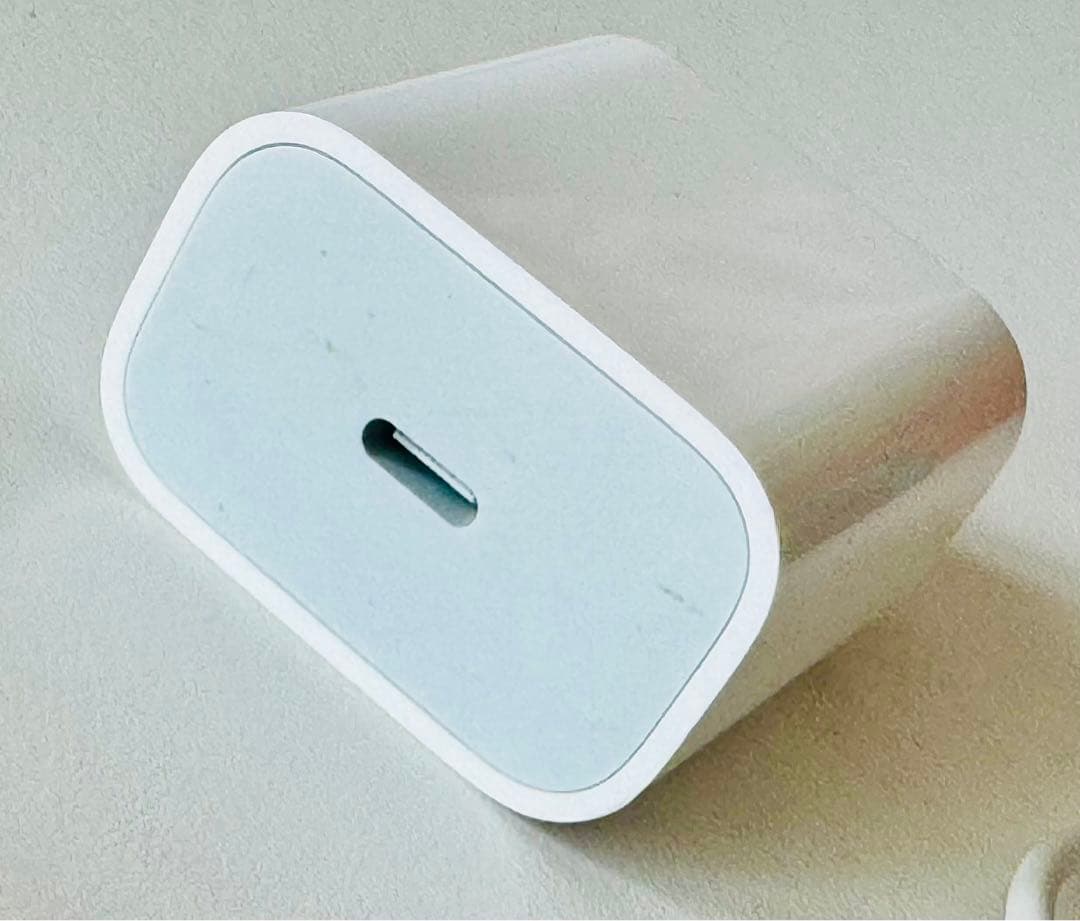 iPhone 11 Pro 256GB バッテリー新品 ゴールド Simフリー