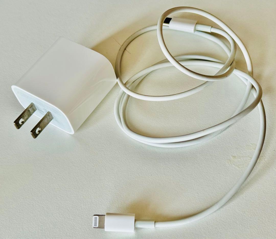 iPhone 11 Pro 256GB バッテリー新品 ゴールド Simフリー