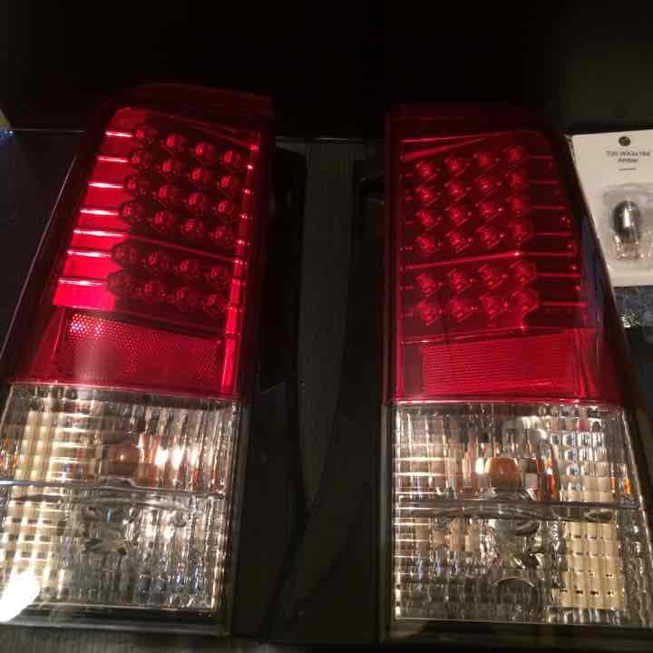 美品 bb ncp ソナー製 テールランプ