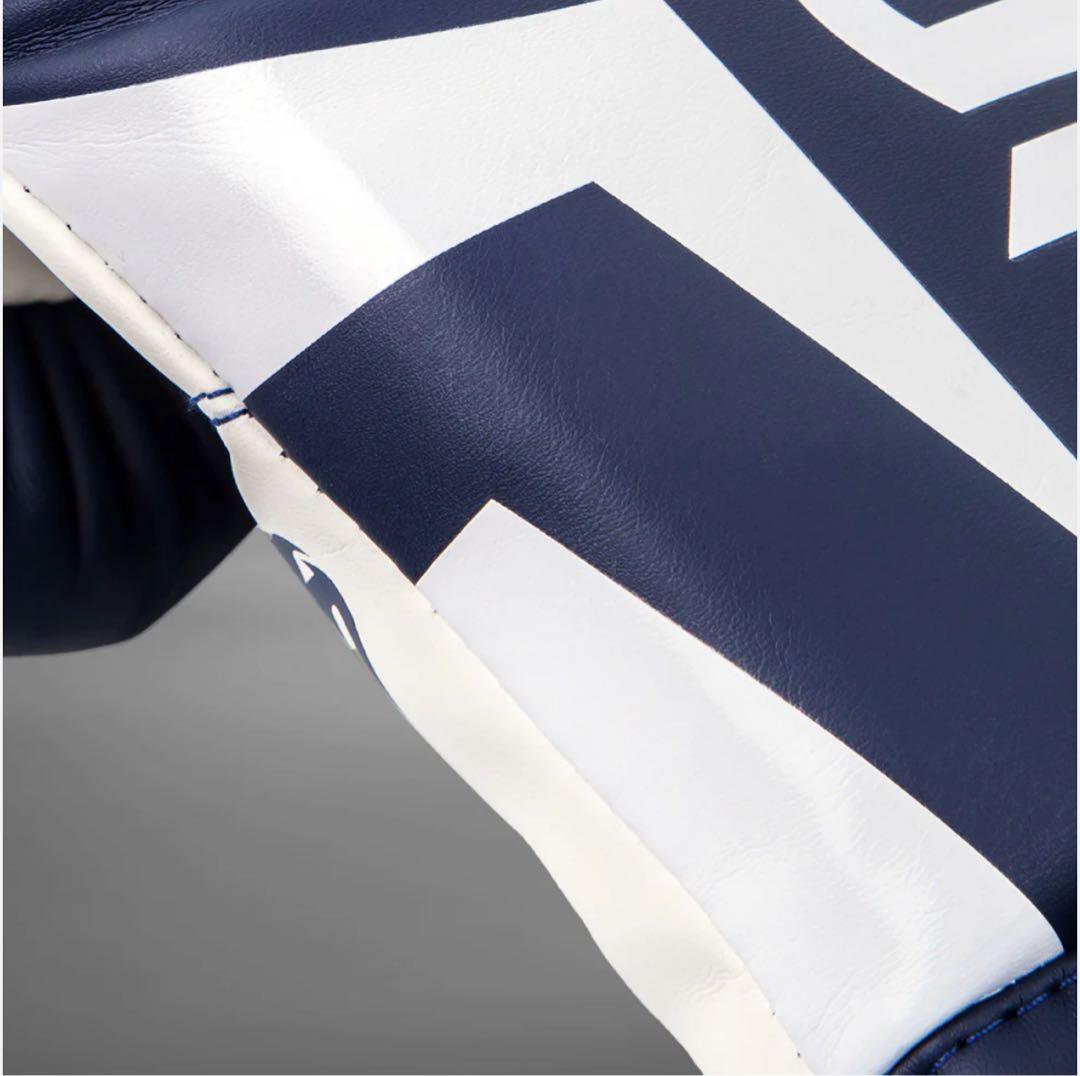 Venum ボクシンググローブ 8oz ネイビー/ホワイト