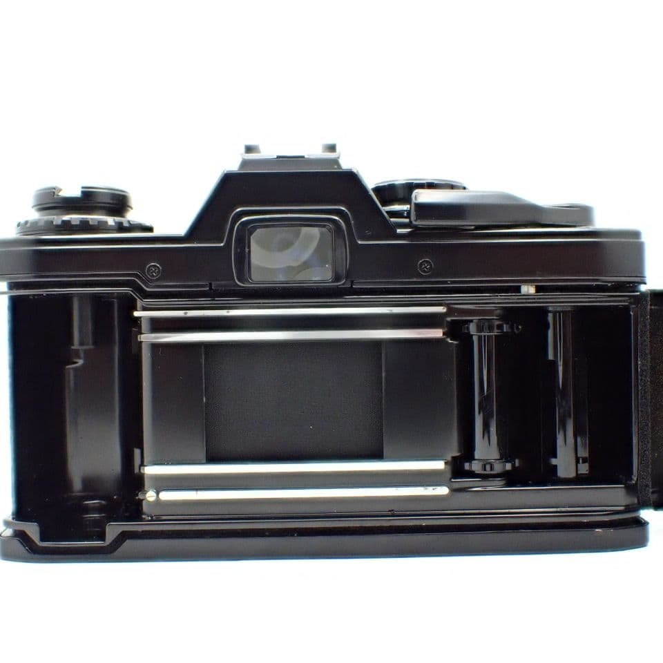 OLYMPUS OM-10&F.ZUIKO 50mm f1.8 Mアダプタ付