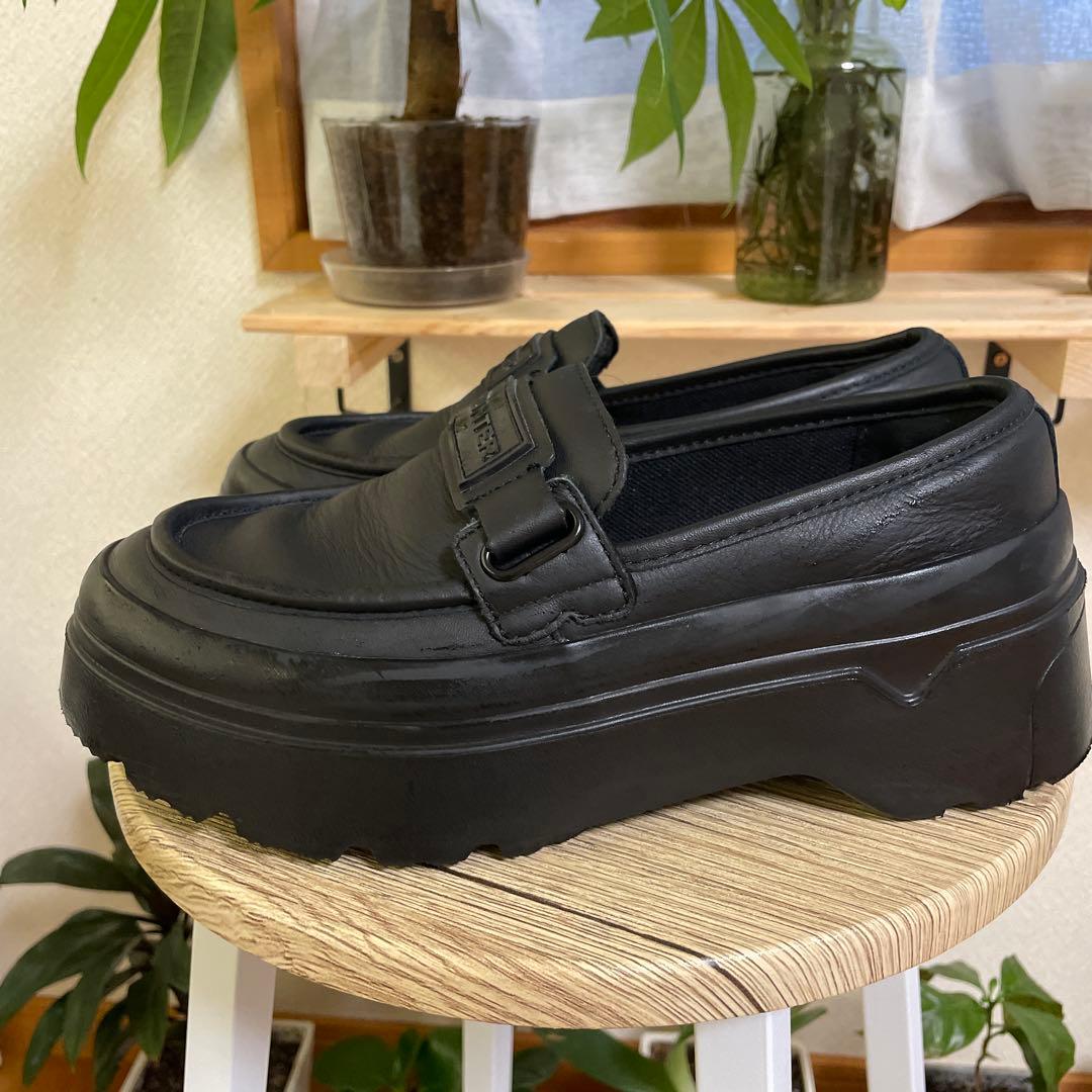 リファインドエクスプローラー フラットフォームローファー　23.0